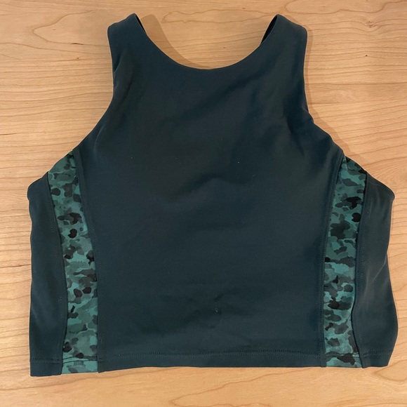 Athleta Other - Athleta Conscious Crop Serene Deep Green Camo